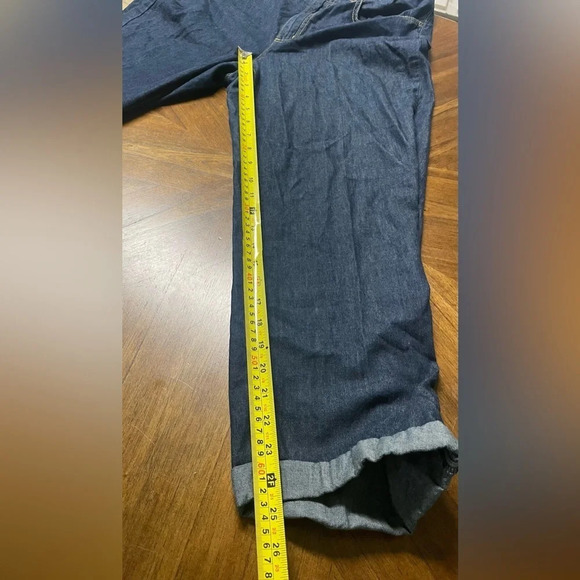 Vince. Dark Wash Lightweight Cropped Denim Jeans Cuffed Hem Luxe Size 12 - Picture 6 of 8